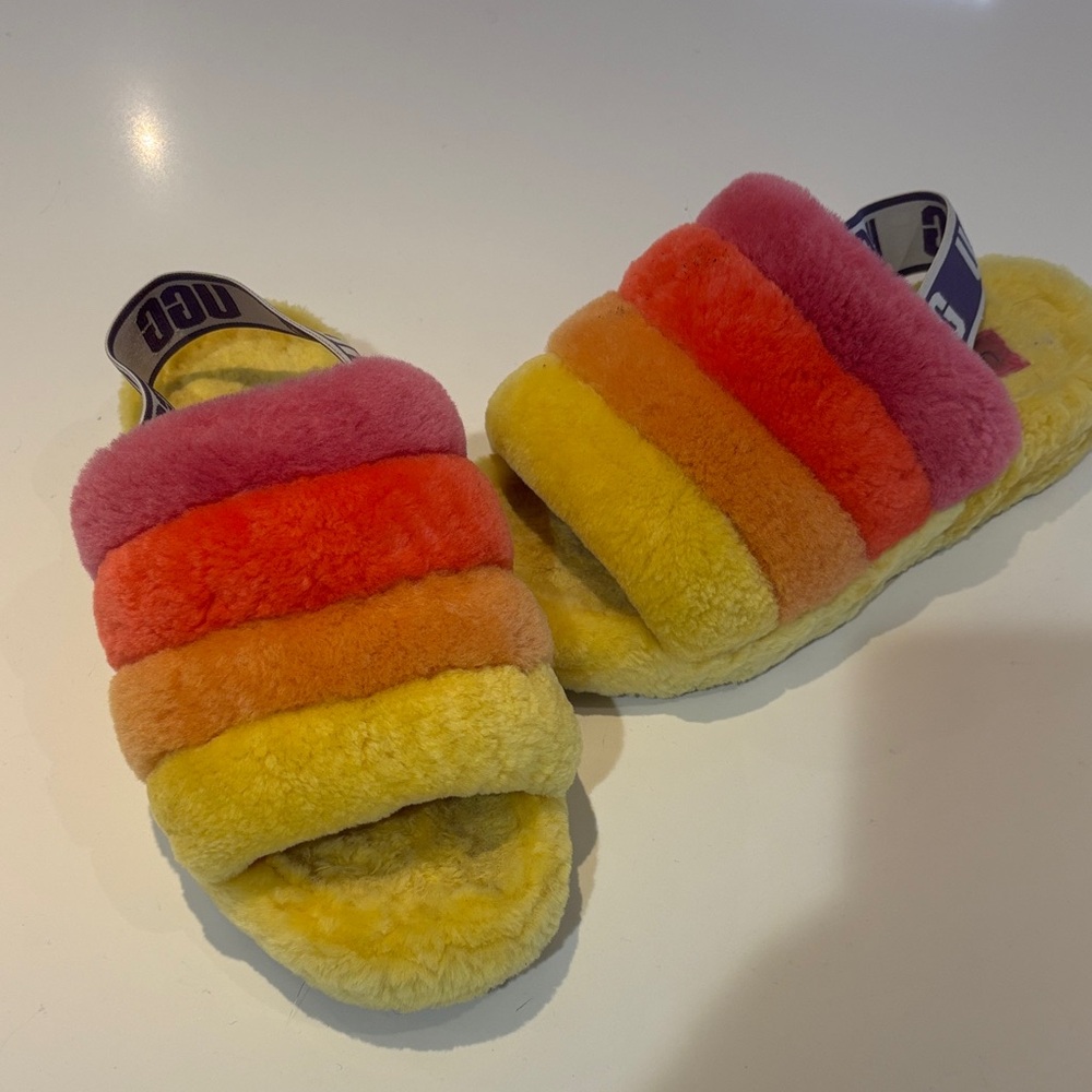 UGG Women's Multicolor Fluff Slippers